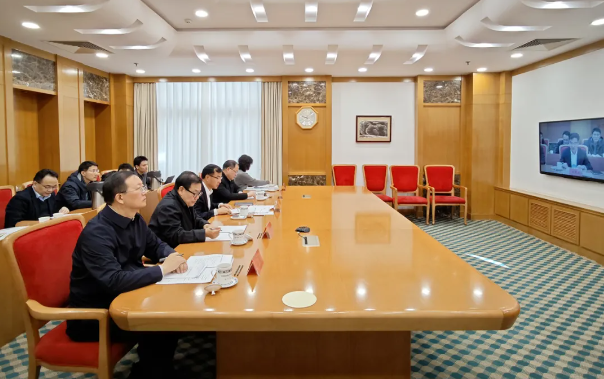 全國數(shù)據(jù)系統(tǒng)投資工作視頻會(huì)召開：國家數(shù)據(jù)局部署2025年數(shù)據(jù)系統(tǒng)投資重點(diǎn)任務(wù)
